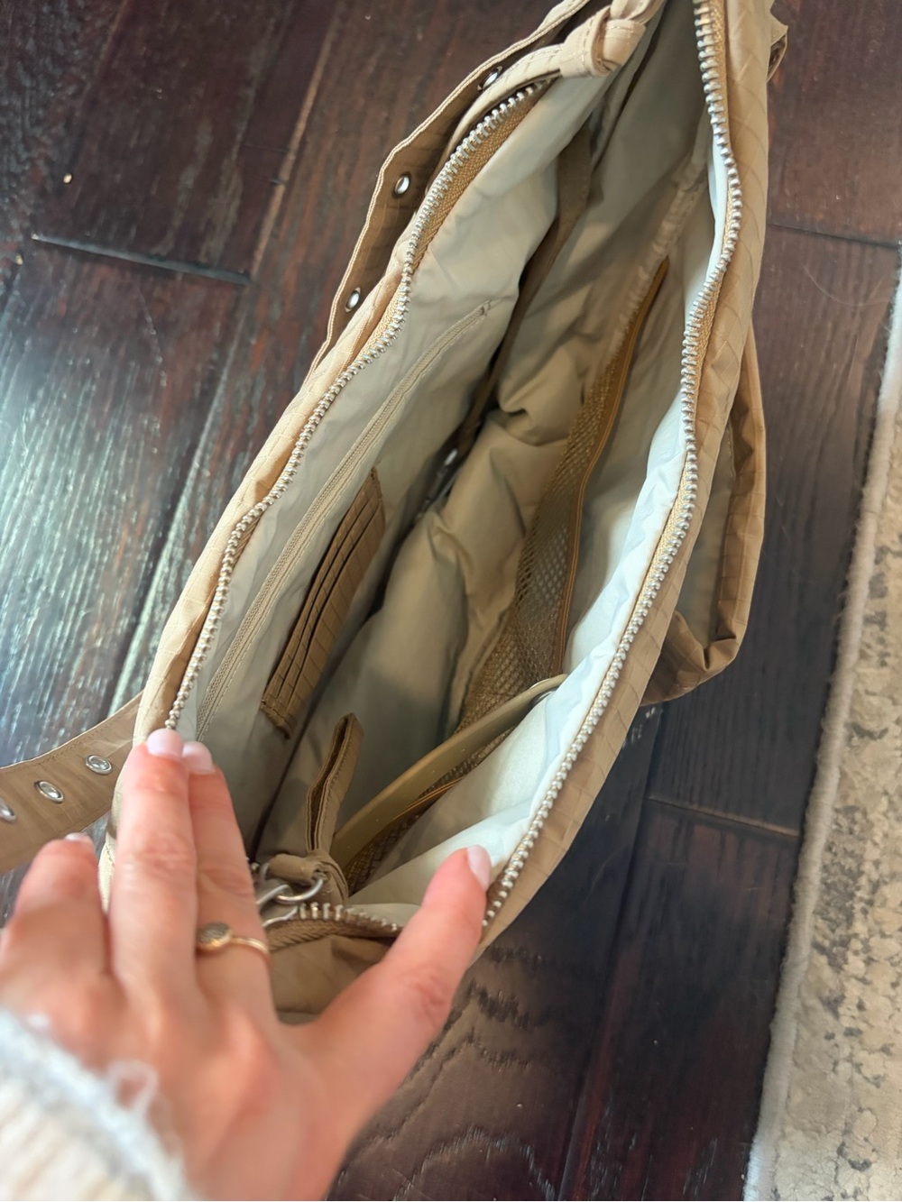 The Analog Co- convertible crossbody bag- Medium Utility Bag - Chai - Picture 12 of 12